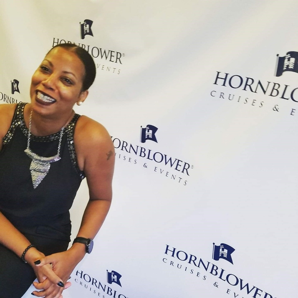 Meet your Posher, Gena